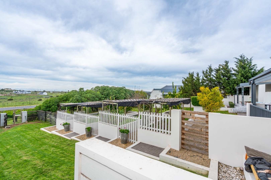 9 Bedroom Property for Sale in Oliphantskop Western Cape